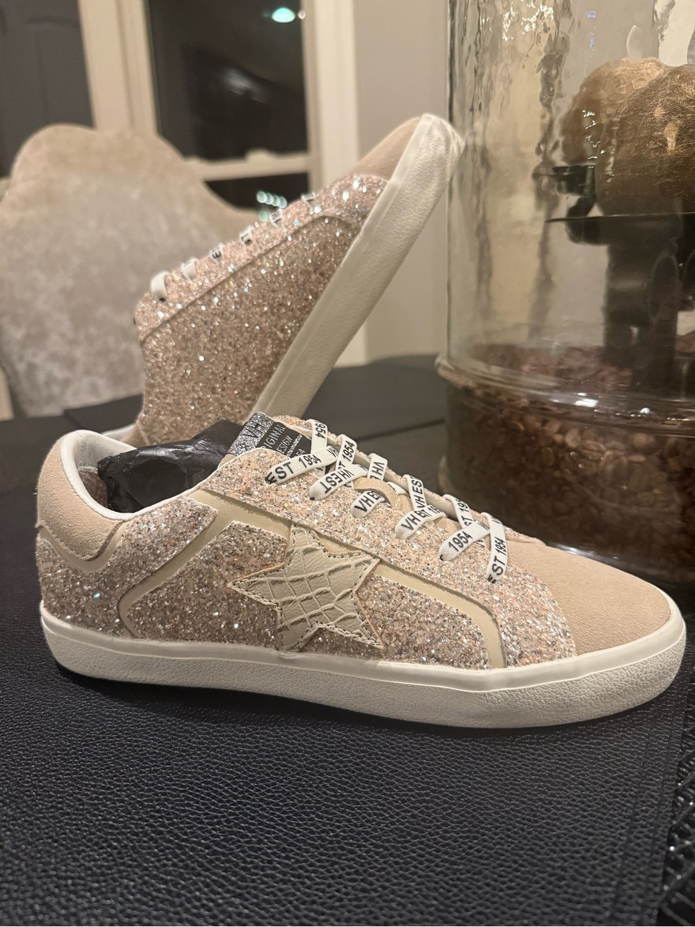 Vintage Havana Women's Glitter Casual Sneakers in tan.  Absolutely gorgeous